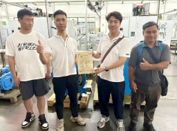 熱烈歡迎海外代理商前來JXHIN巨欣參觀考察軟管泵，給予技術支持